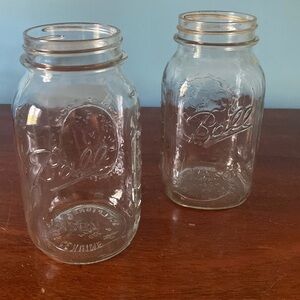 Ball Mason Jars - Set of 2